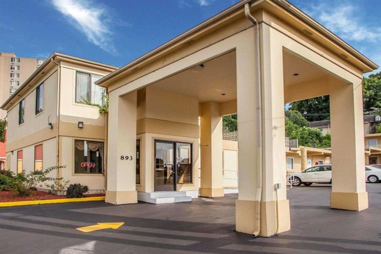 纳什维尔机场罗德威旅馆酒店 外观 照片
